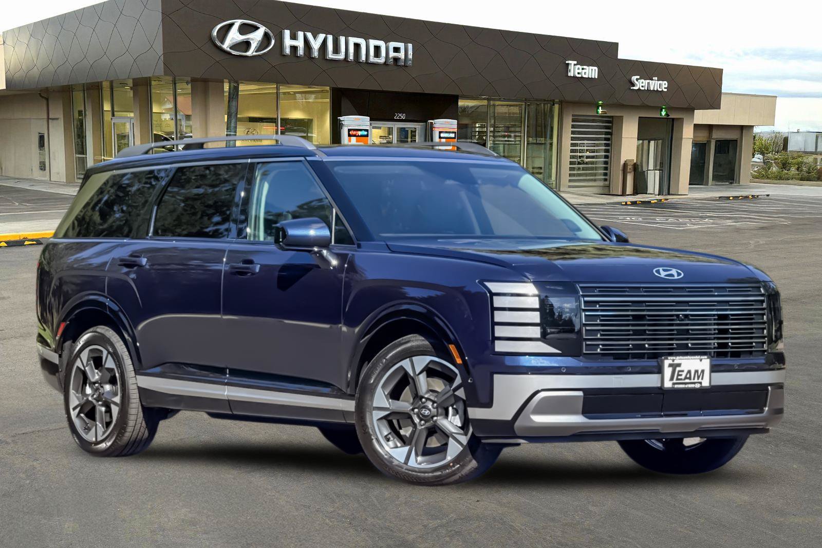 New 2027 Hyundai Palisade Limited AWD/4WD image 2
