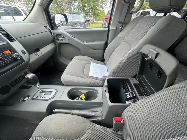Used 2021 Nissan Frontier SV RWD image 23