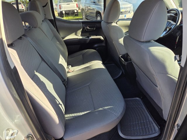 Used 2021 Toyota Tacoma SR5 RWD image 15