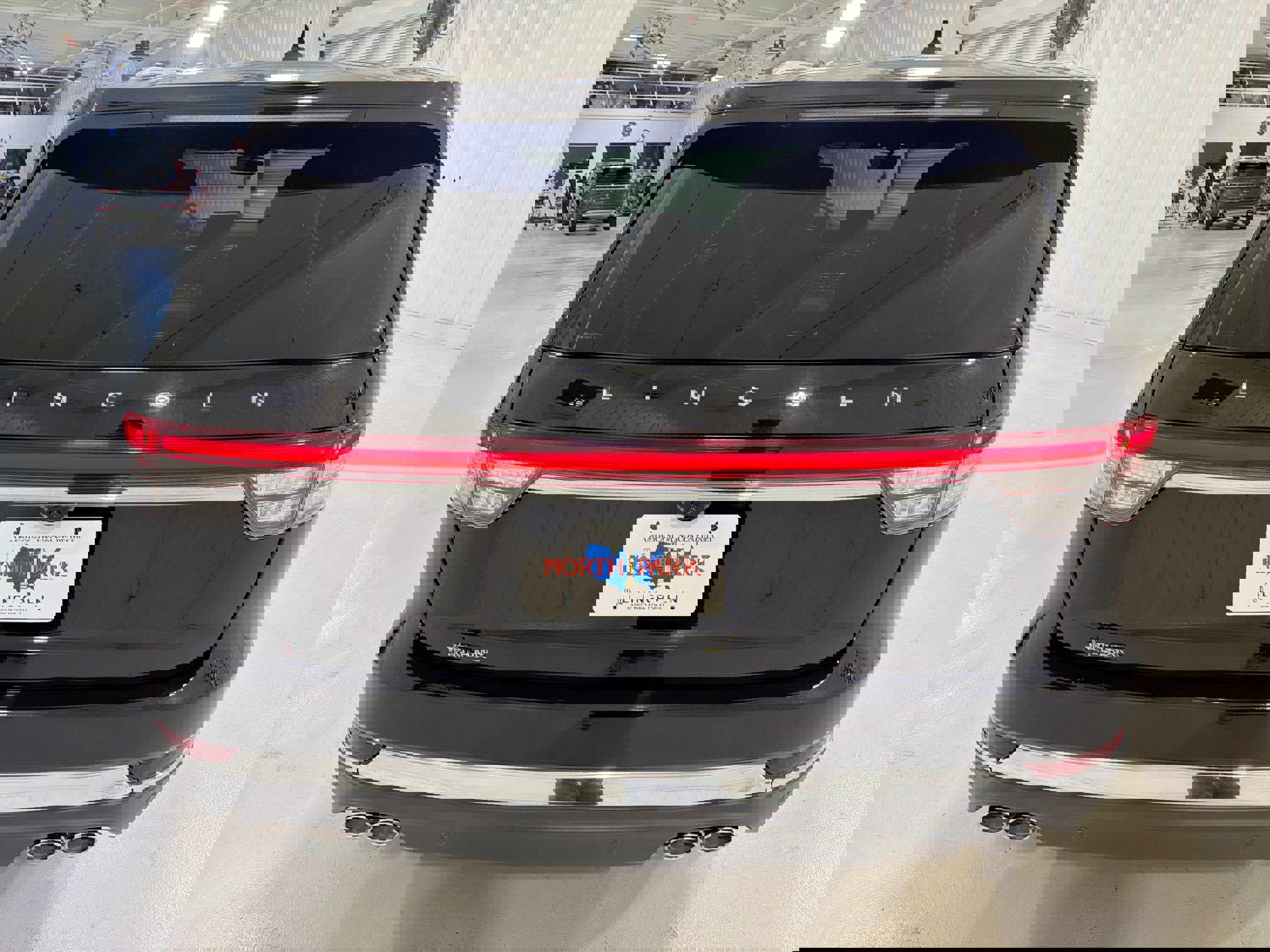 Used 2023 Lincoln Aviator Reserve w/ Elements Package Plus image 28