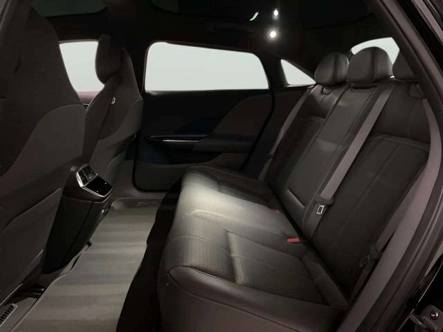 Used 2022 Lucid Air Grand Touring image 23