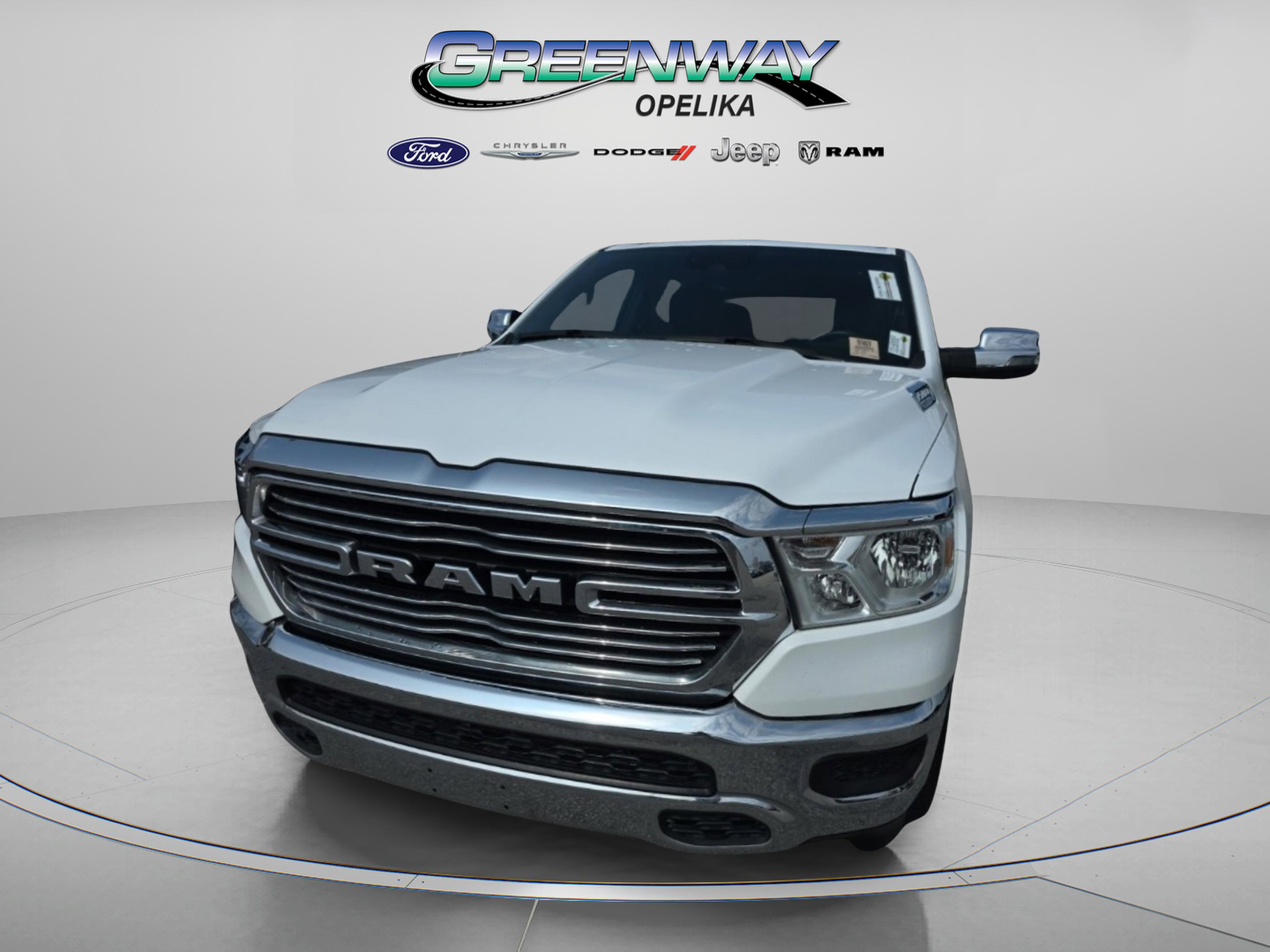 Used 2024 RAM 1500 Laramie image 14