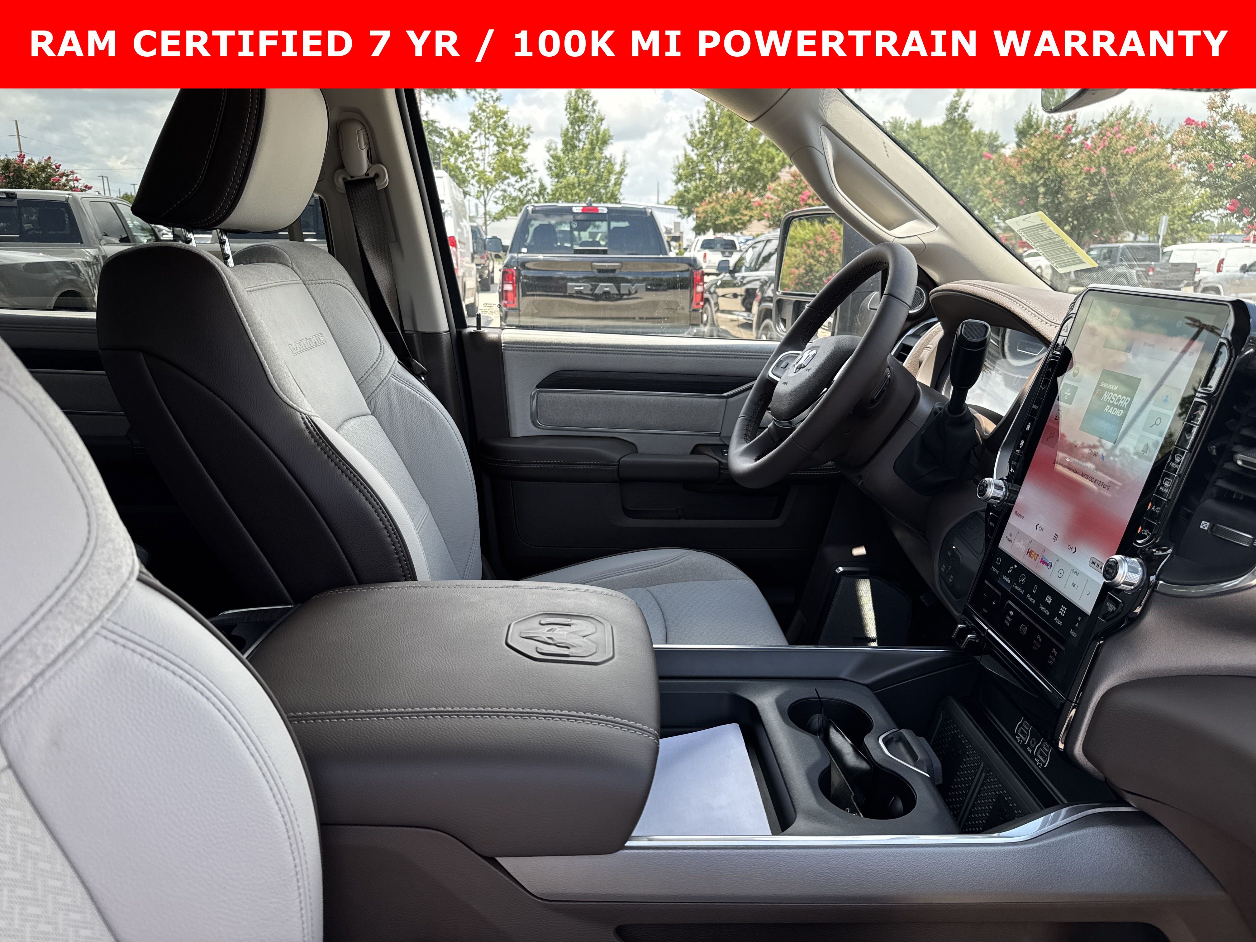 Used 2025 RAM 2500 Laramie AWD/4WD image 19