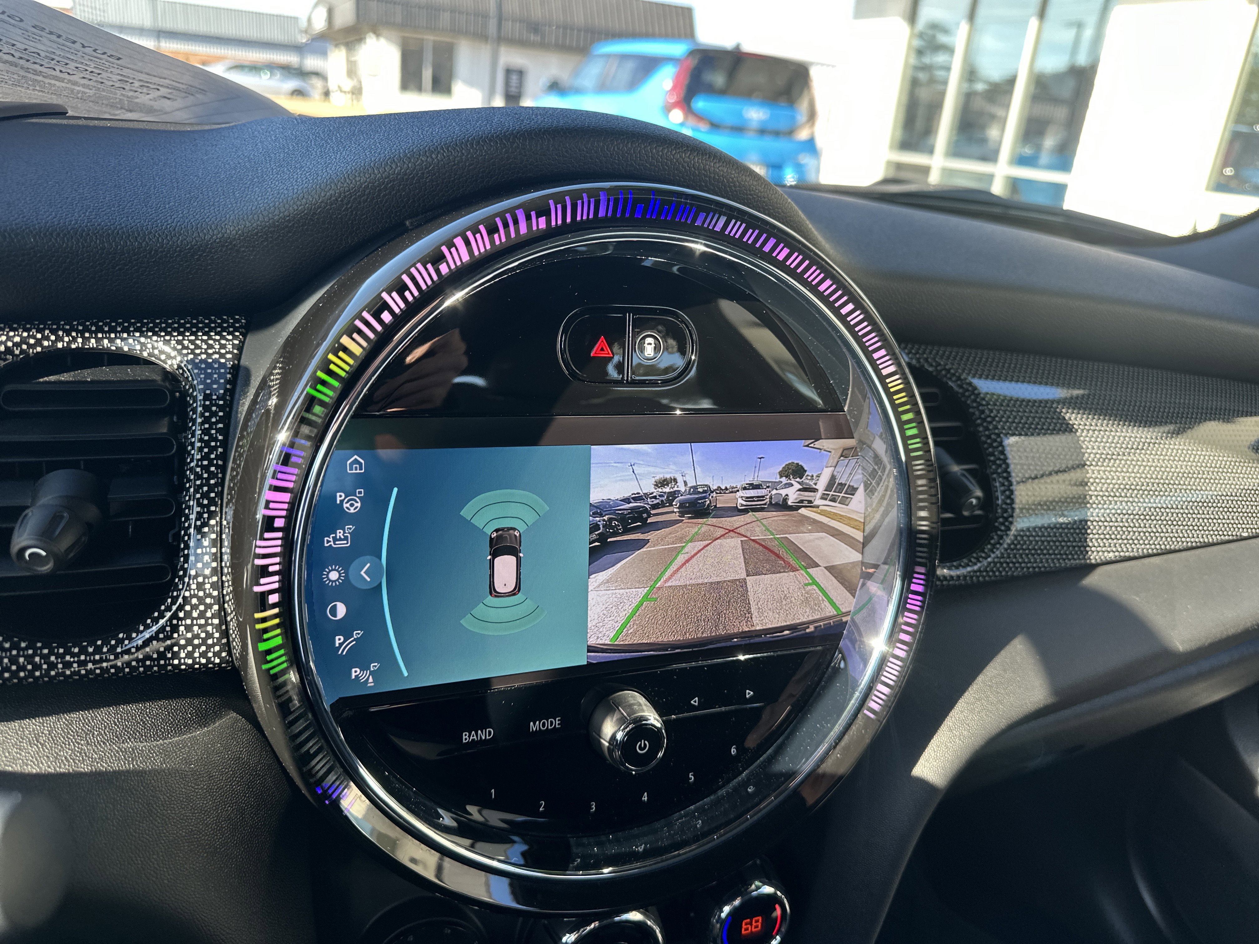 Used 2023 MINI Cooper SE image 18