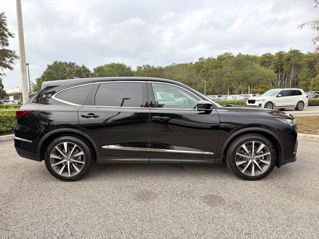 Used 2026 Acura MDX w/ Technology Package FWD image 2