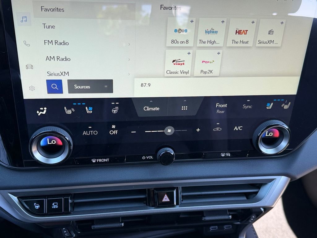 New 2026 Lexus RX 450h AWD image 19