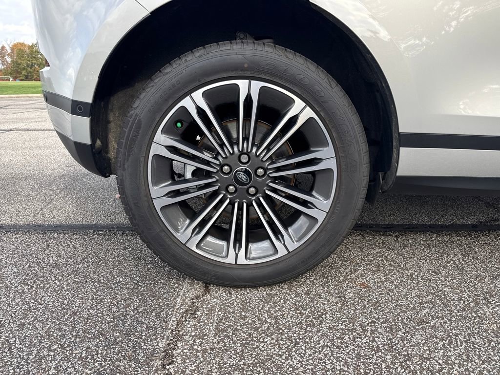 Used 2026 Land Rover Range Rover Evoque S image 27