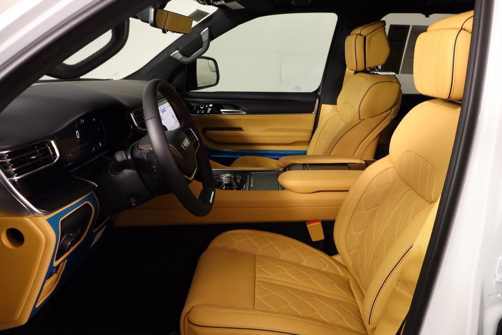 New 2026 Jeep Grand Wagoneer Summit AWD/4WD image 14