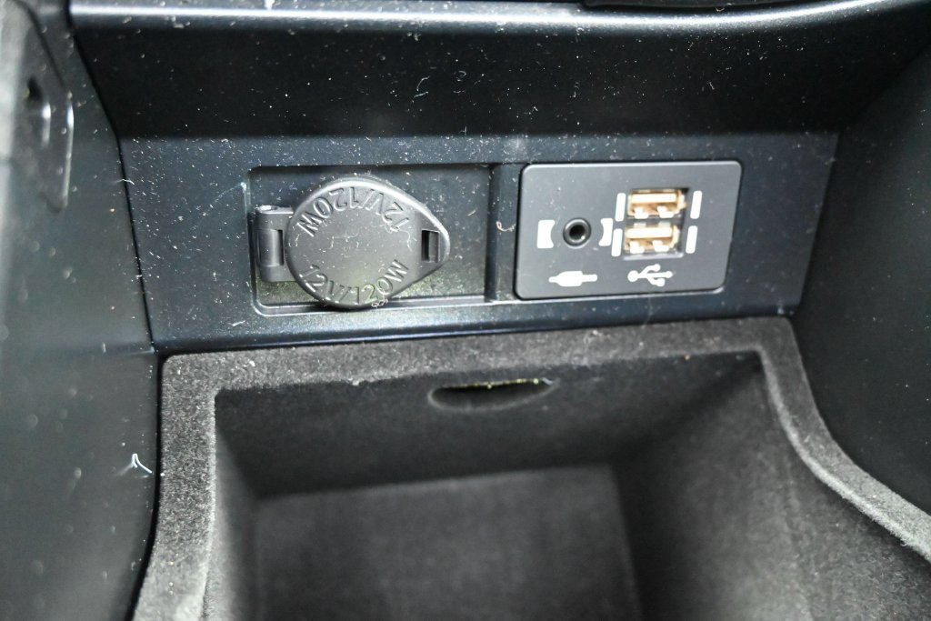 Used 2022 Lexus RX 350L Premium w/ Premium Package AWD/4WD image 16