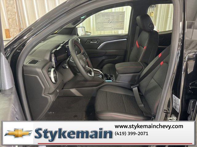 New 2025 Chevrolet Colorado Z71 w/ Midnight Edition image 15