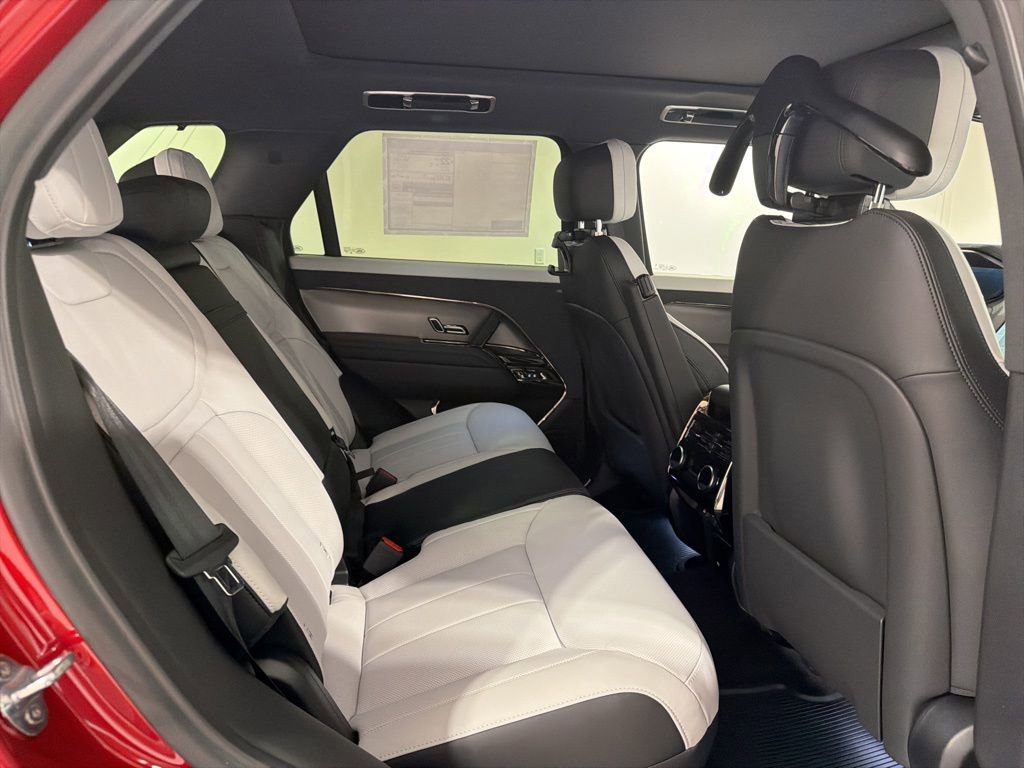 New 2026 Land Rover Range Rover Sport Dynamic SE image 28