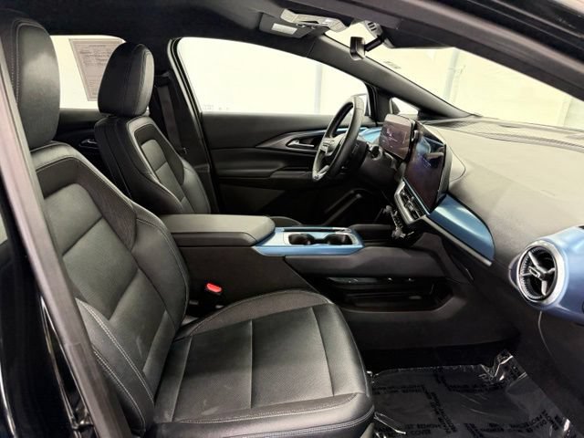 Used 2024 Chevrolet Equinox EV LT AWD/4WD image 20