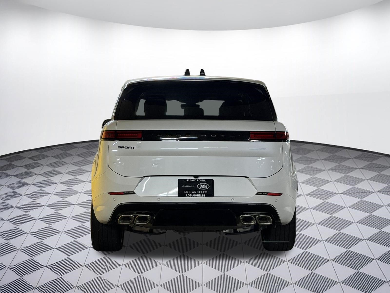 New 2026 Land Rover Range Rover Sport Dynamic SE AWD/4WD image 9