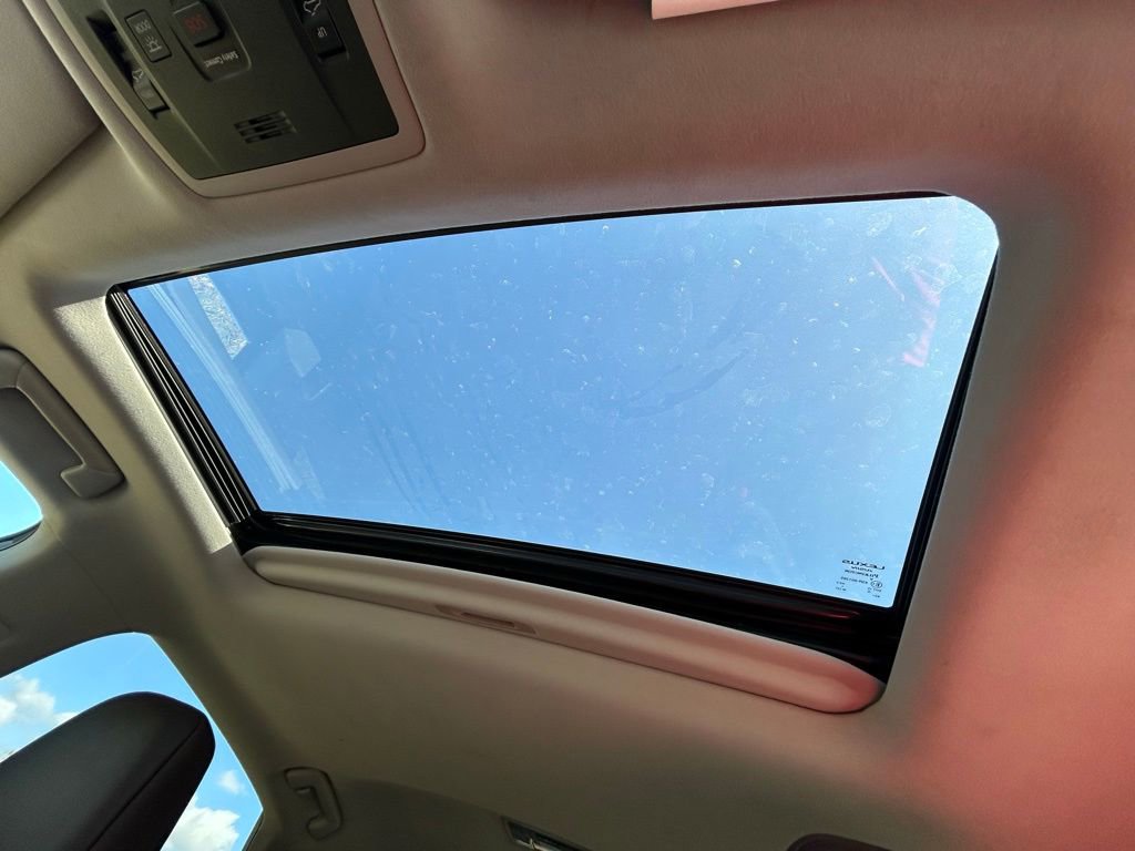 Used 2017 Lexus RX 350 AWD w/ Premium Package image 33