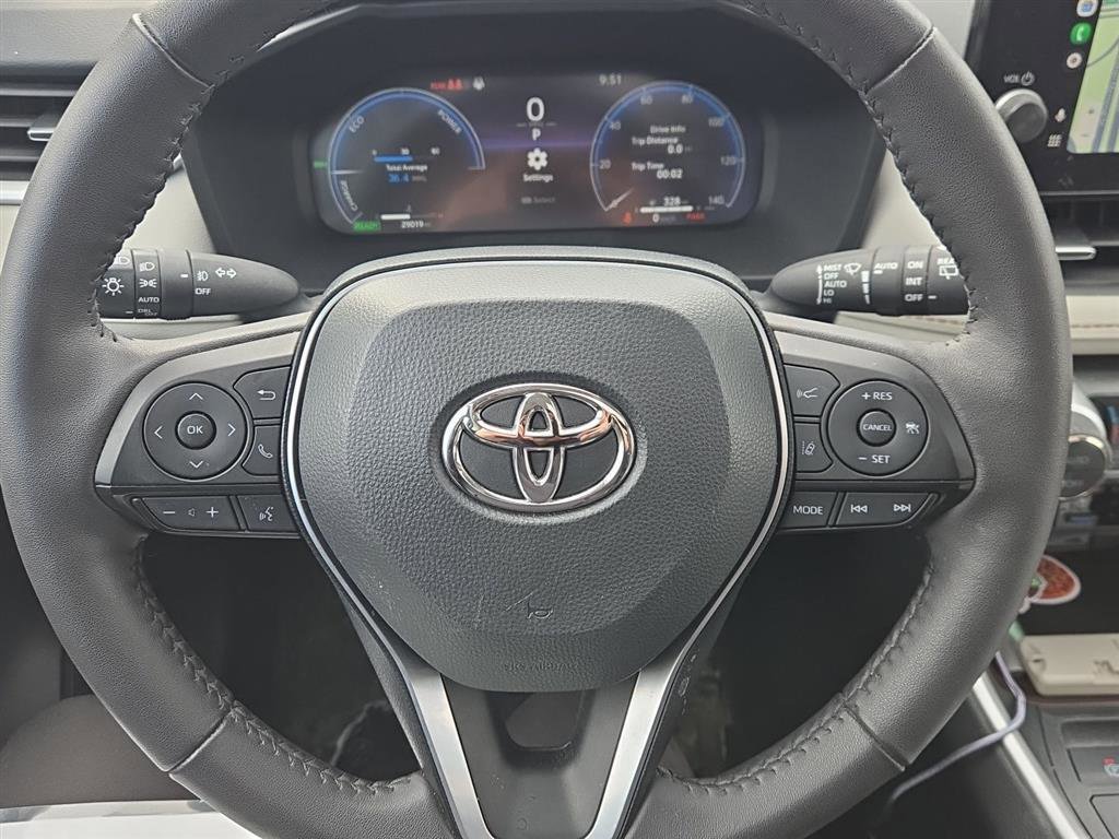 Used 2024 Toyota RAV4 Limited w/ Advanced Technology Package image 5