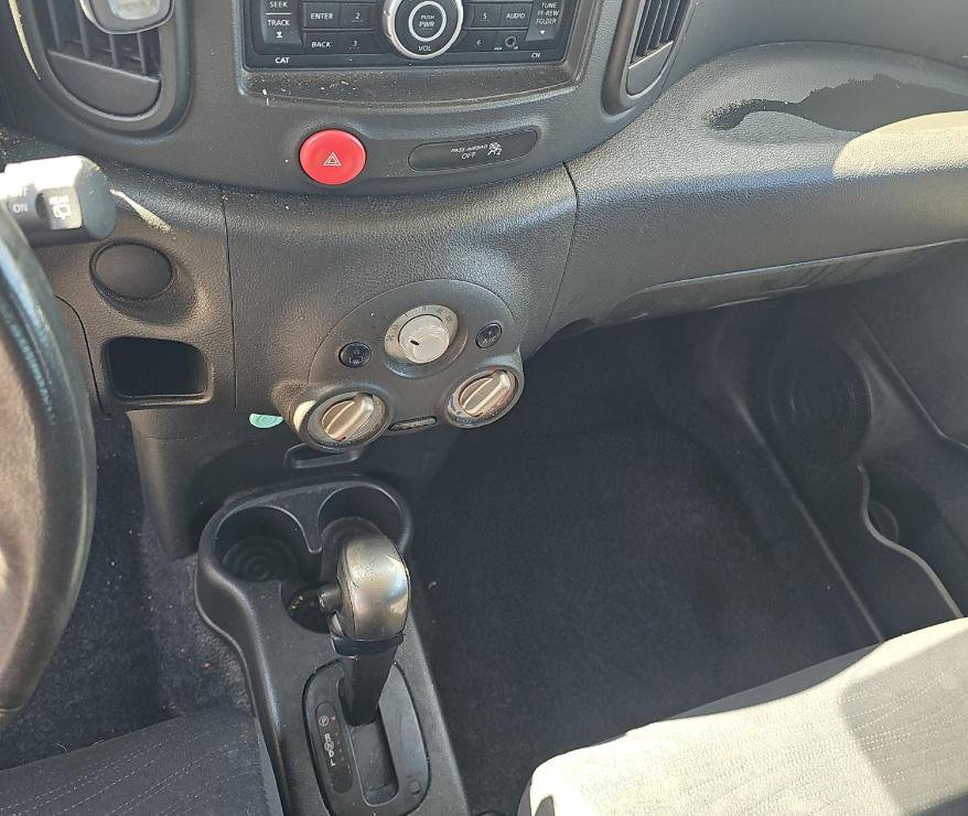 Used 2011 Nissan Cube 1.8 S w/ Interior Designer Pkg image 10