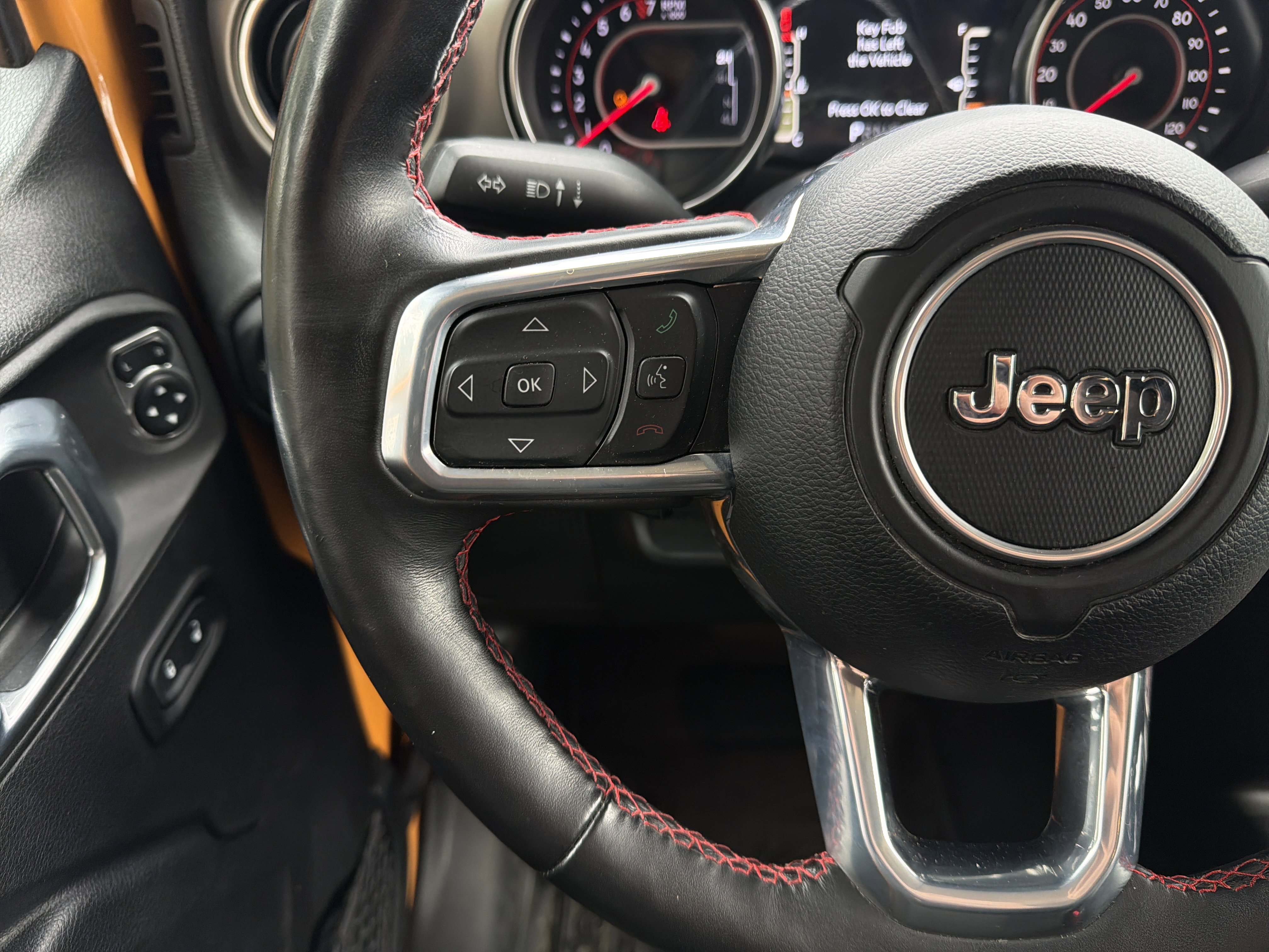 Used 2021 Jeep Gladiator Rubicon w/ Cold Weather Group image 19