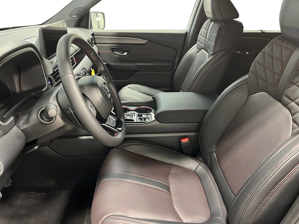New 2026 Honda Pilot Black Edition image 13