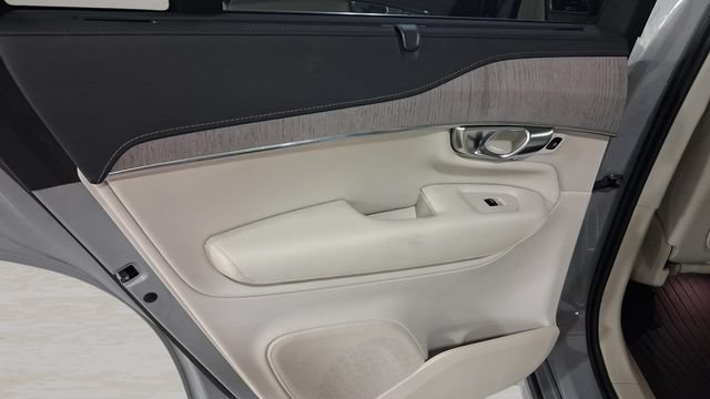 Used 2024 Volvo XC90 B6 Ultimate w/ Protection Package Premier AWD/4WD image 22