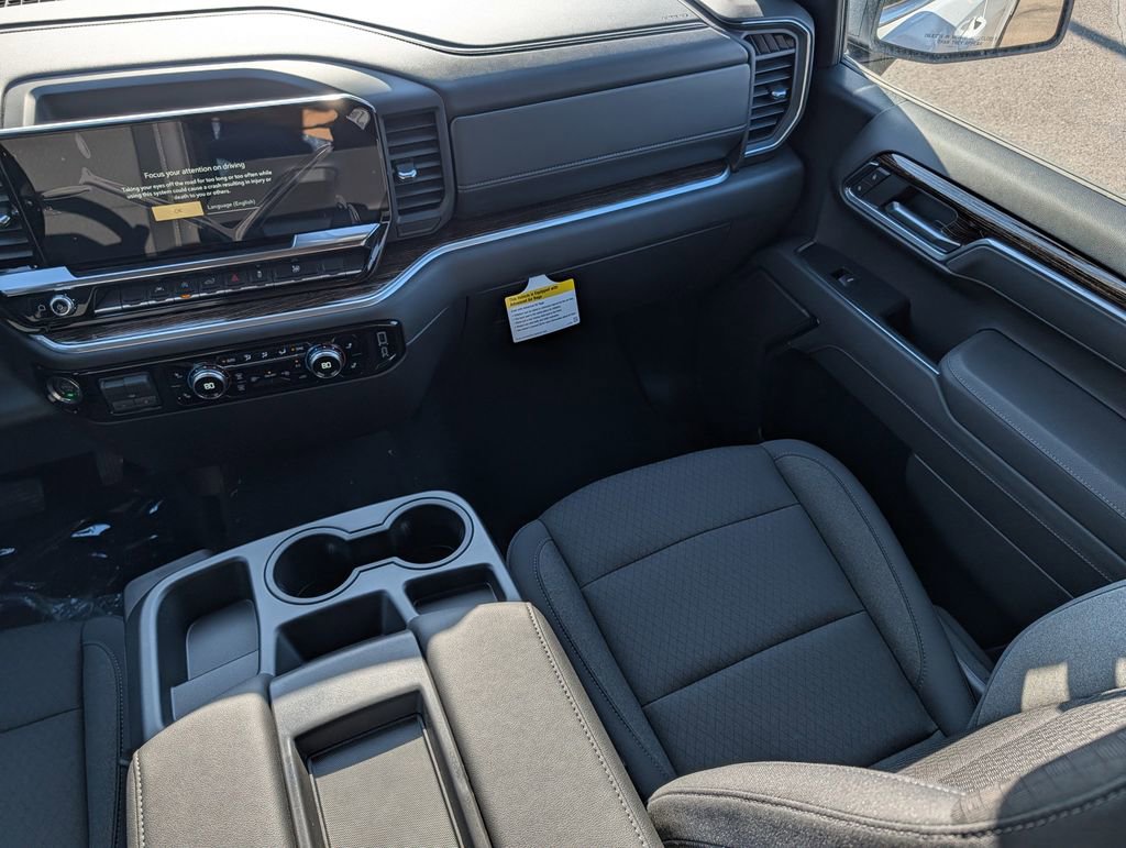 New 2026 GMC Sierra 1500 SLE image 32