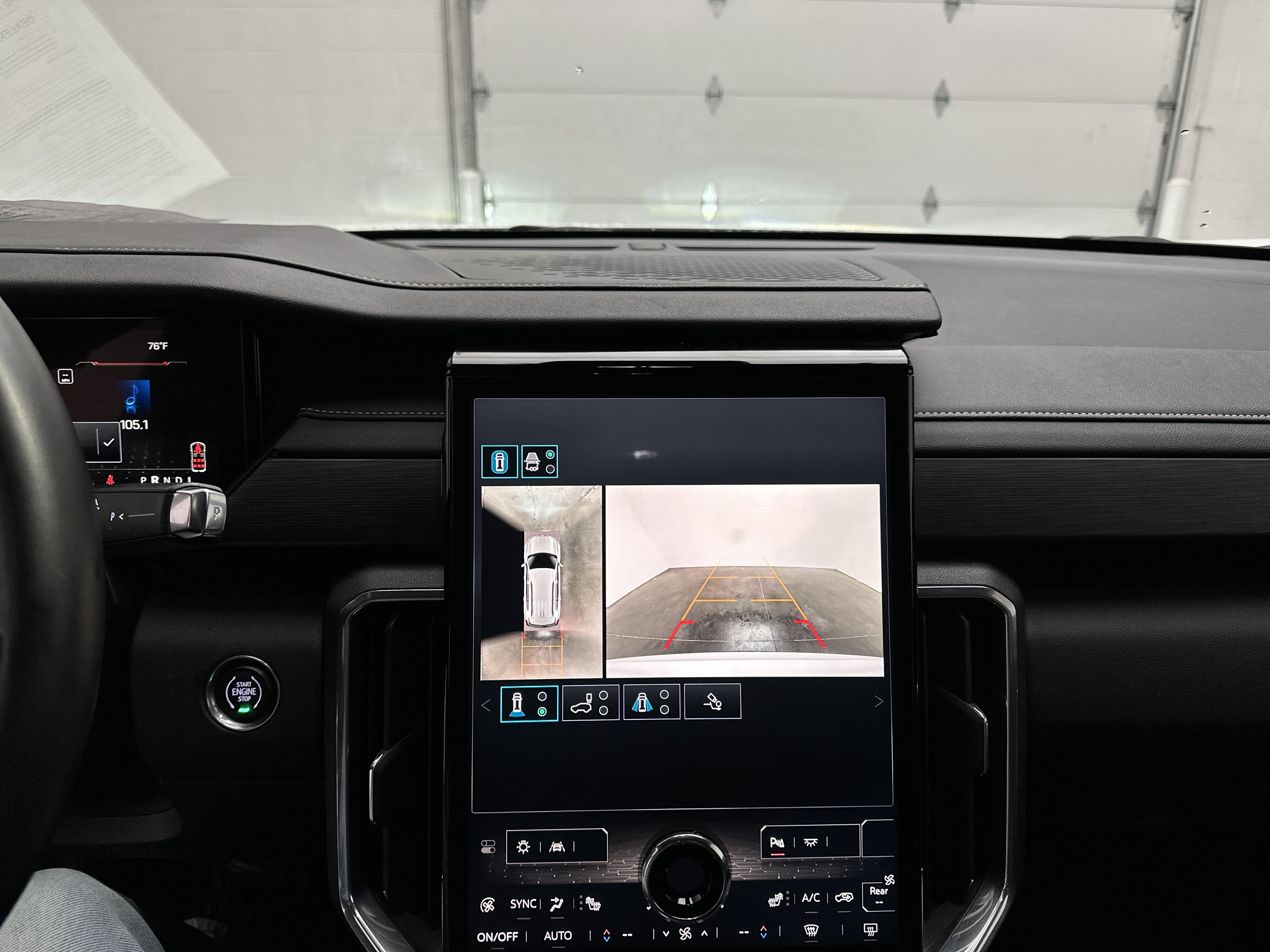 Used 2025 GMC Acadia Elevation FWD image 34