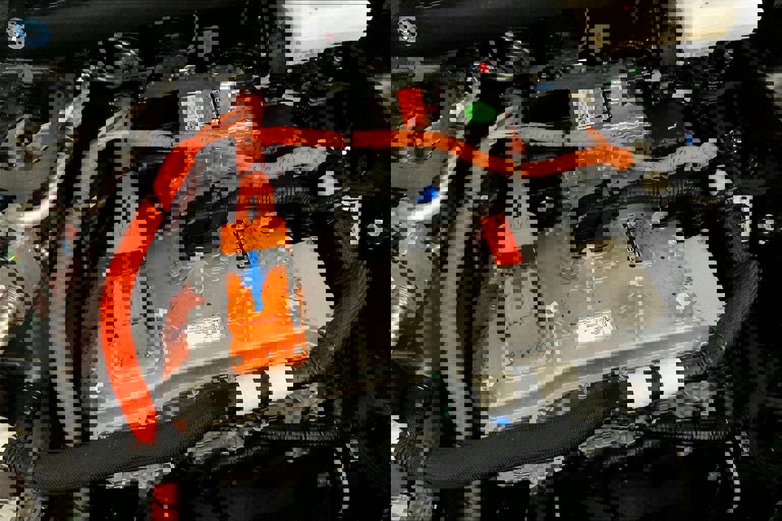 Used 2025 Chevrolet Equinox EV LT w/ Convenience Package FWD image 29