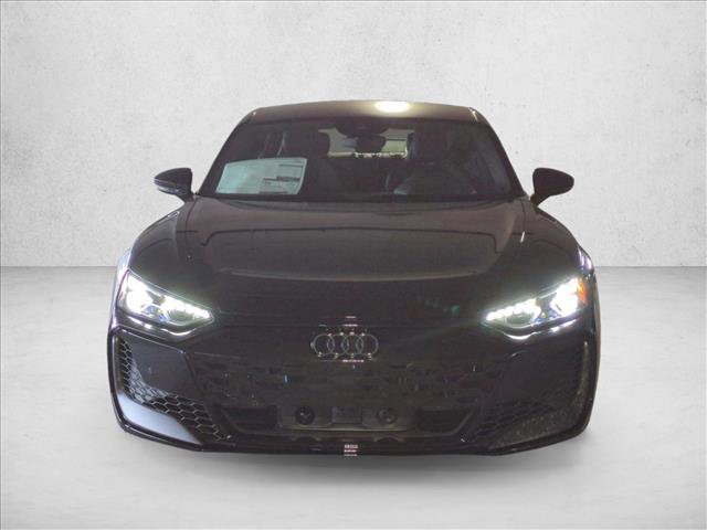 New 2026 Audi RS e-tron GT performance image 2