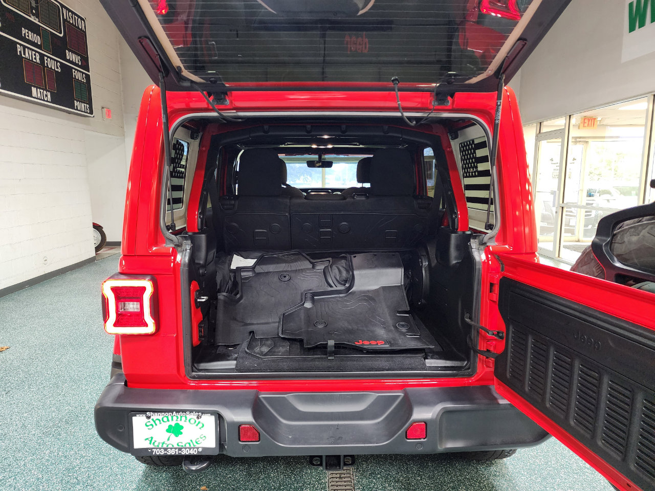 Used 2020 Jeep Wrangler Unlimited Sahara image 20