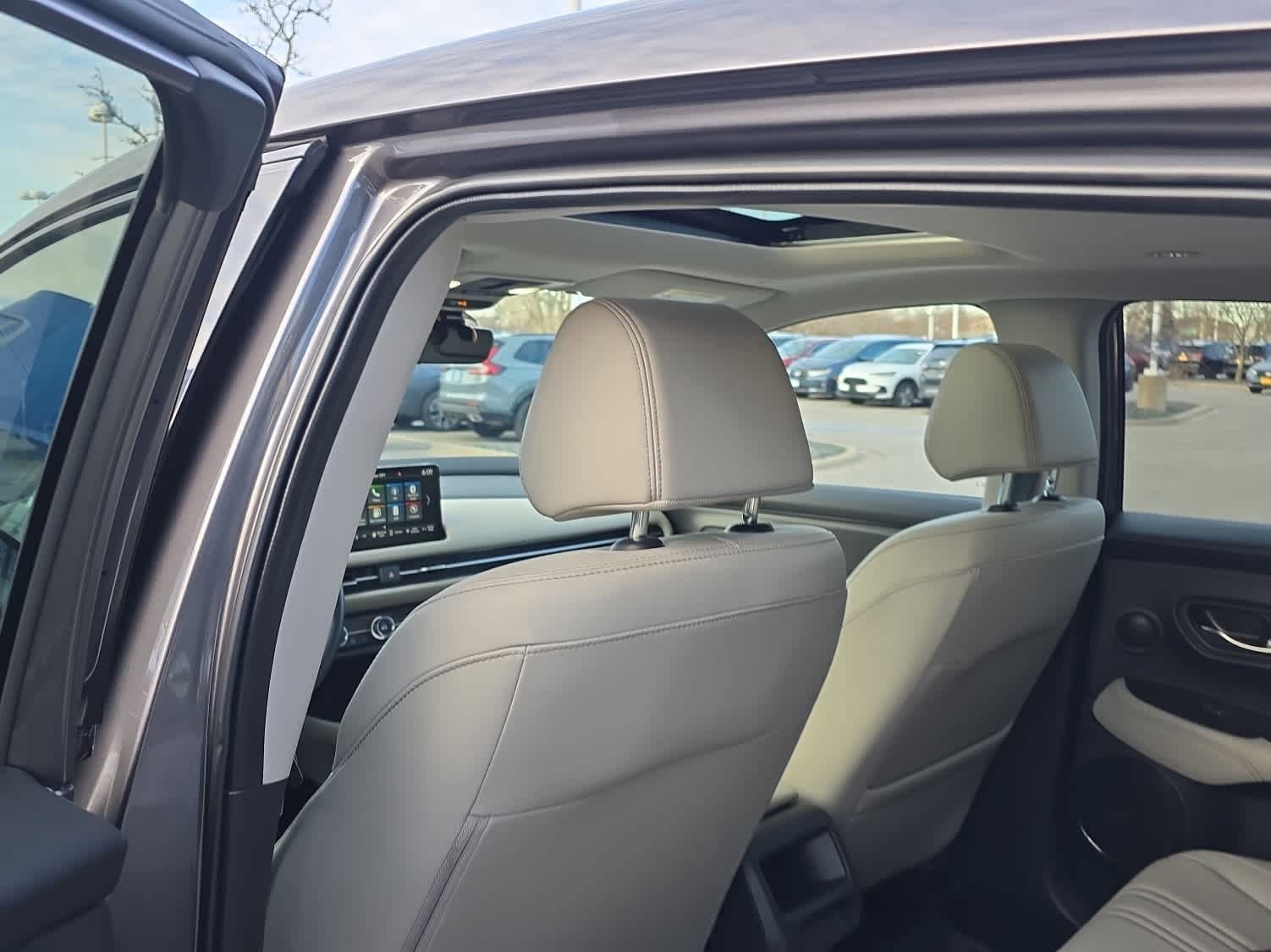 Used 2025 Honda HR-V EX-L image 7