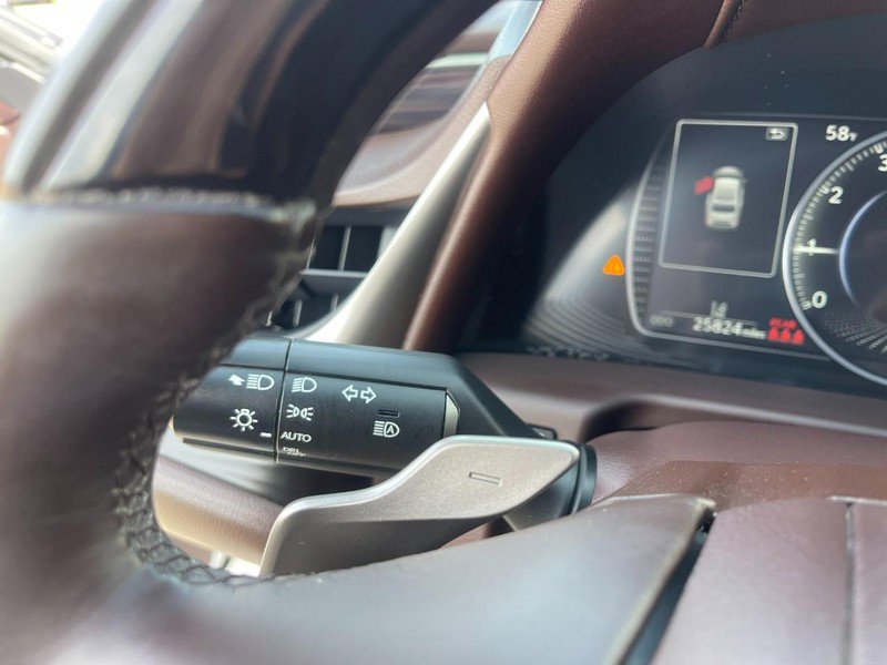 Used 2019 Lexus ES 350 w/ Premium Package image 35