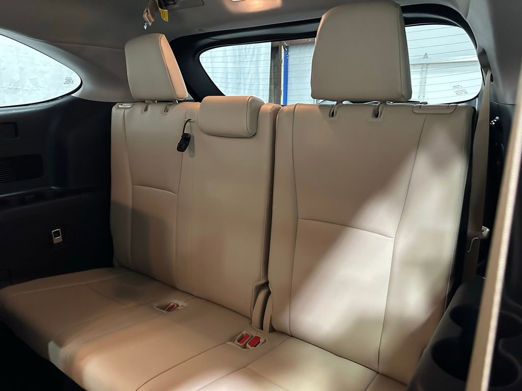 Used 2025 Toyota Highlander XLE image 54
