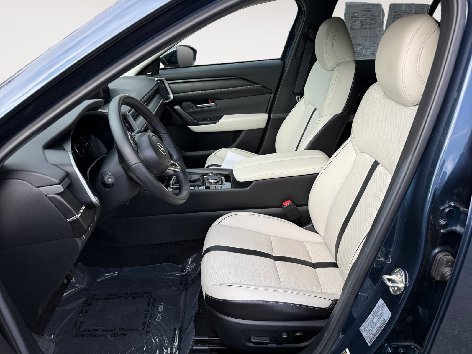 Certified 2026 MAZDA CX-50 AWD 2.5 S w/ Cargo Package image 10