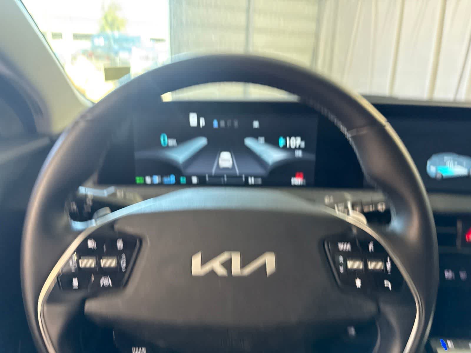 Used 2023 Kia EV6 Wind RWD image 20
