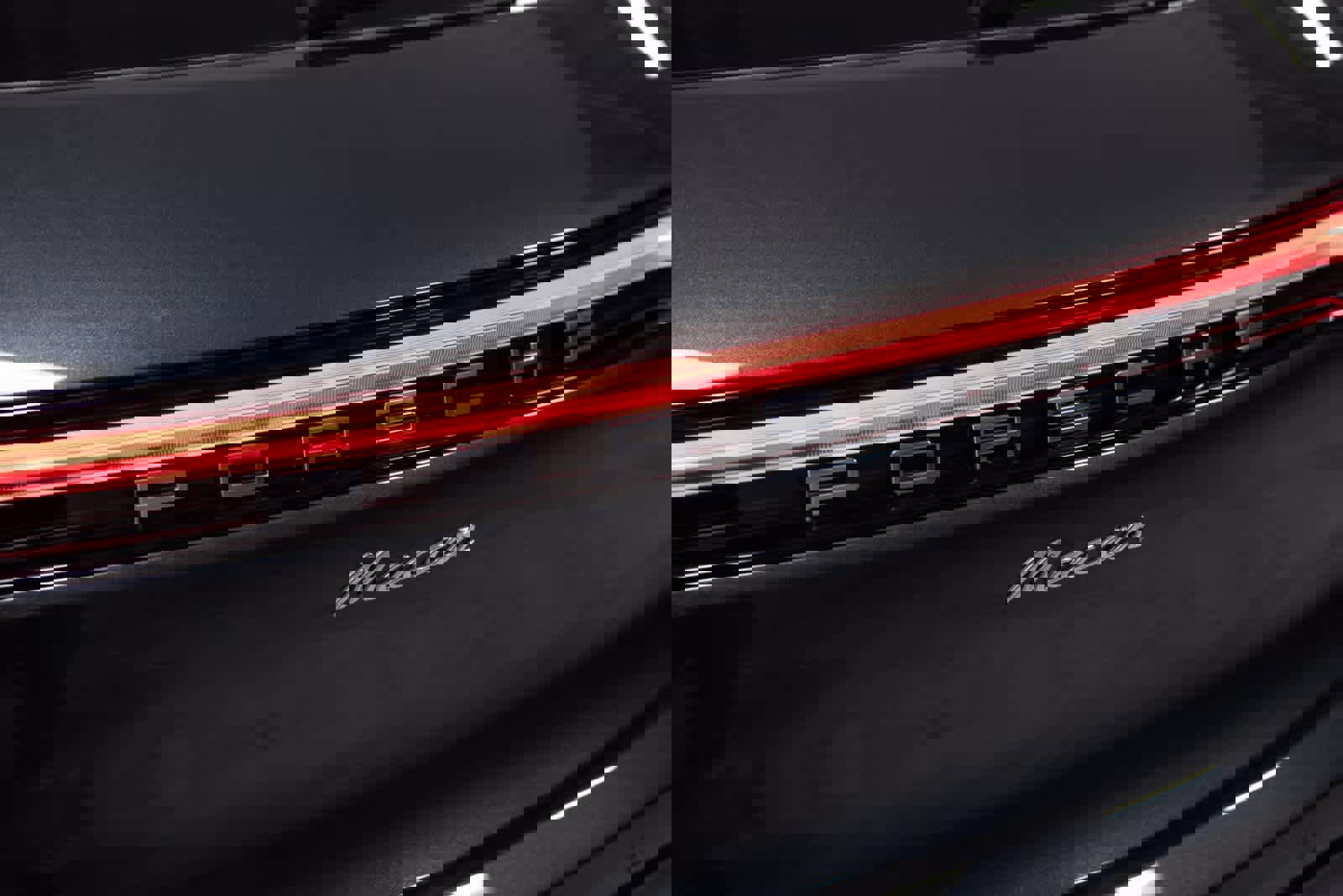 Certified 2025 Porsche Macan image 35