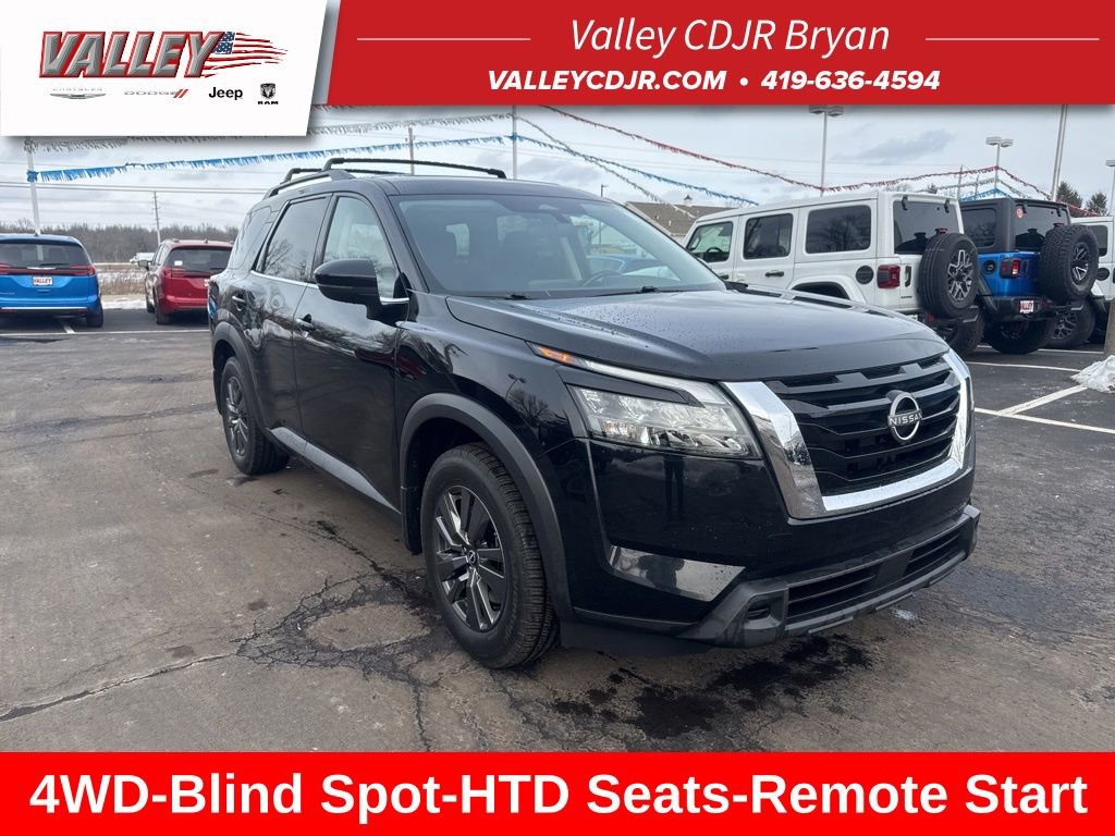 Used 2023 Nissan Pathfinder SV w/ Cargo Package AWD/4WD image 1