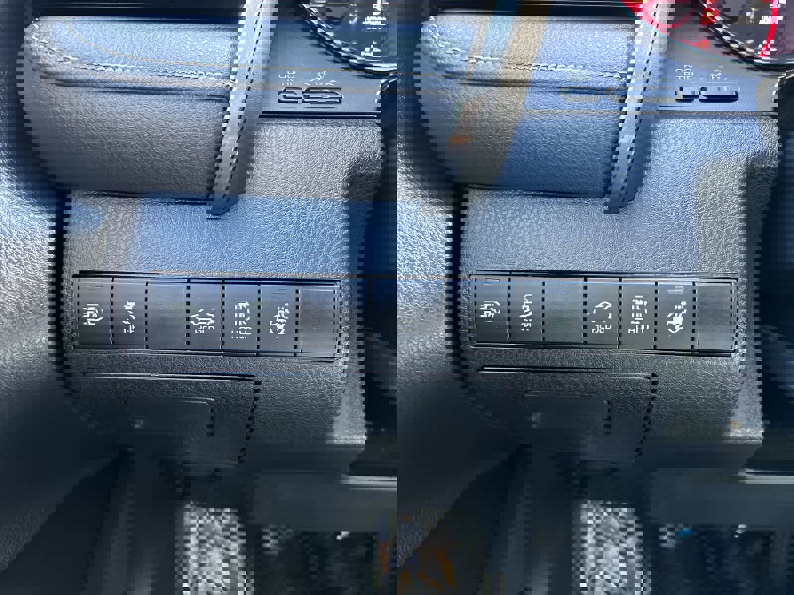 Used 2023 Toyota Camry XSE w/ Blackout Package (TMS) image 9