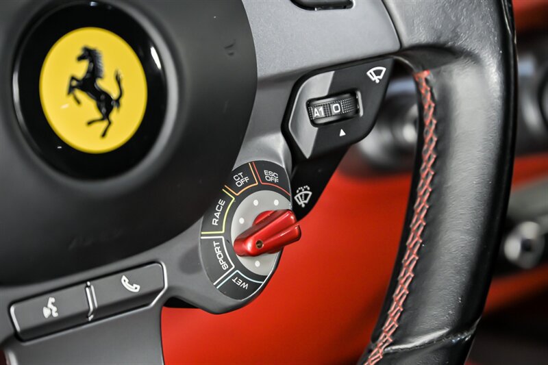 Used 2019 Ferrari 812 Superfast RWD image 25