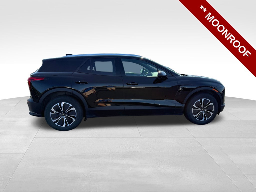 Used 2024 Chevrolet Blazer EV LT AWD/4WD image 9