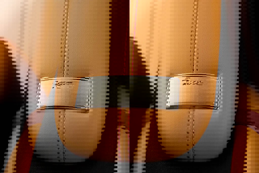 Certified 2022 Ferrari Roma image 37