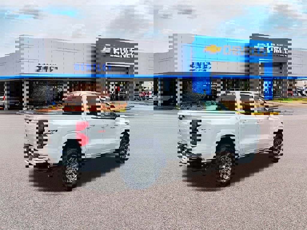 New 2025 Chevrolet Colorado LT w/ LT Convenience Package image 5