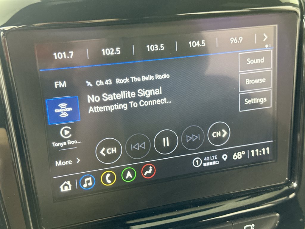 Used 2023 Chevrolet Traverse LT w/ LT Premium Package FWD image 33