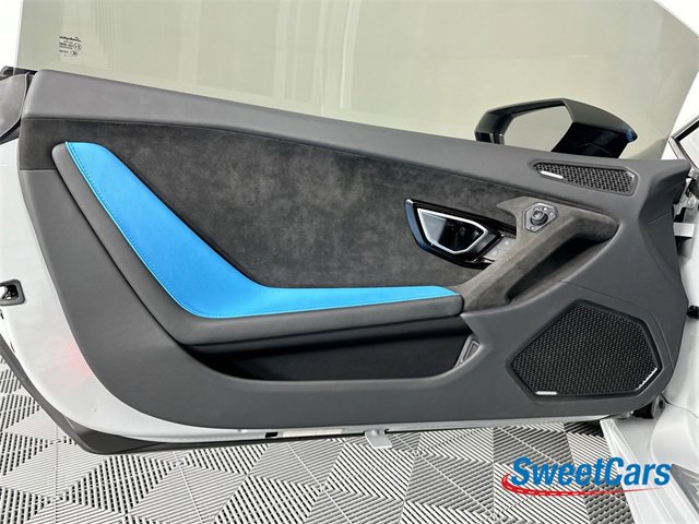 Used 2023 Lamborghini Huracan Tecnica image 31