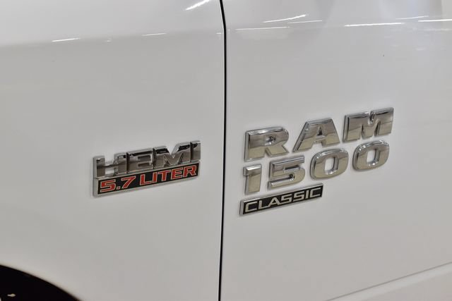 Used 2019 RAM 1500 Big Horn AWD/4WD image 40