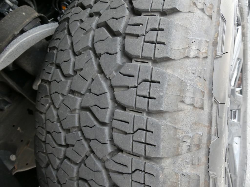 Certified 2025 Chevrolet Silverado 1500 Custom w/ Turbomax Blackout Package image 12