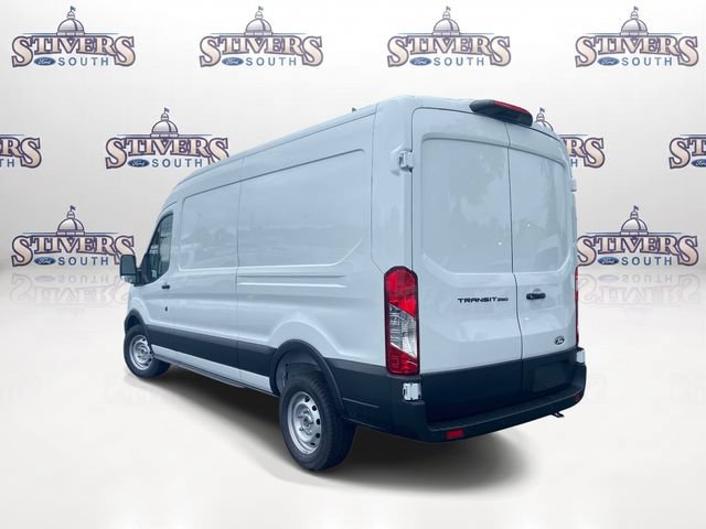 New 2026 Ford Transit 250 148 Medium Roof w/ Load Area Protection Package RWD image 4