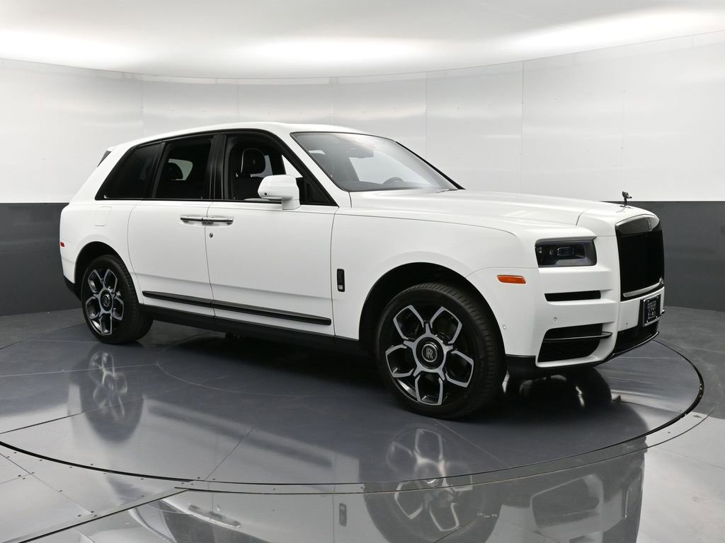 Certified 2021 Rolls-Royce Cullinan Black Badge image 10
