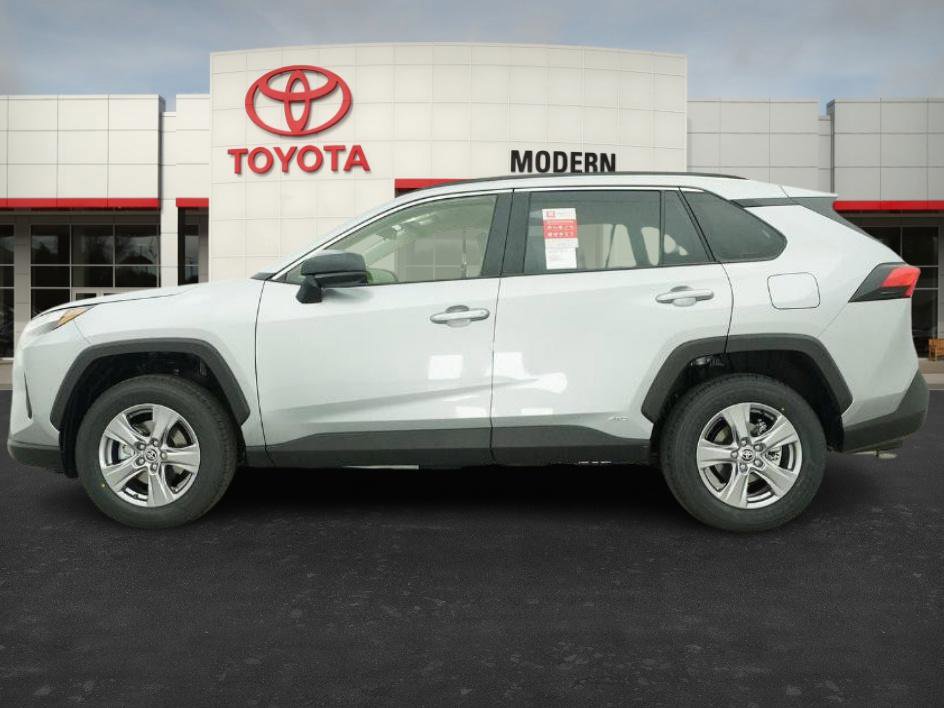 New 2025 Toyota RAV4 LE image 10