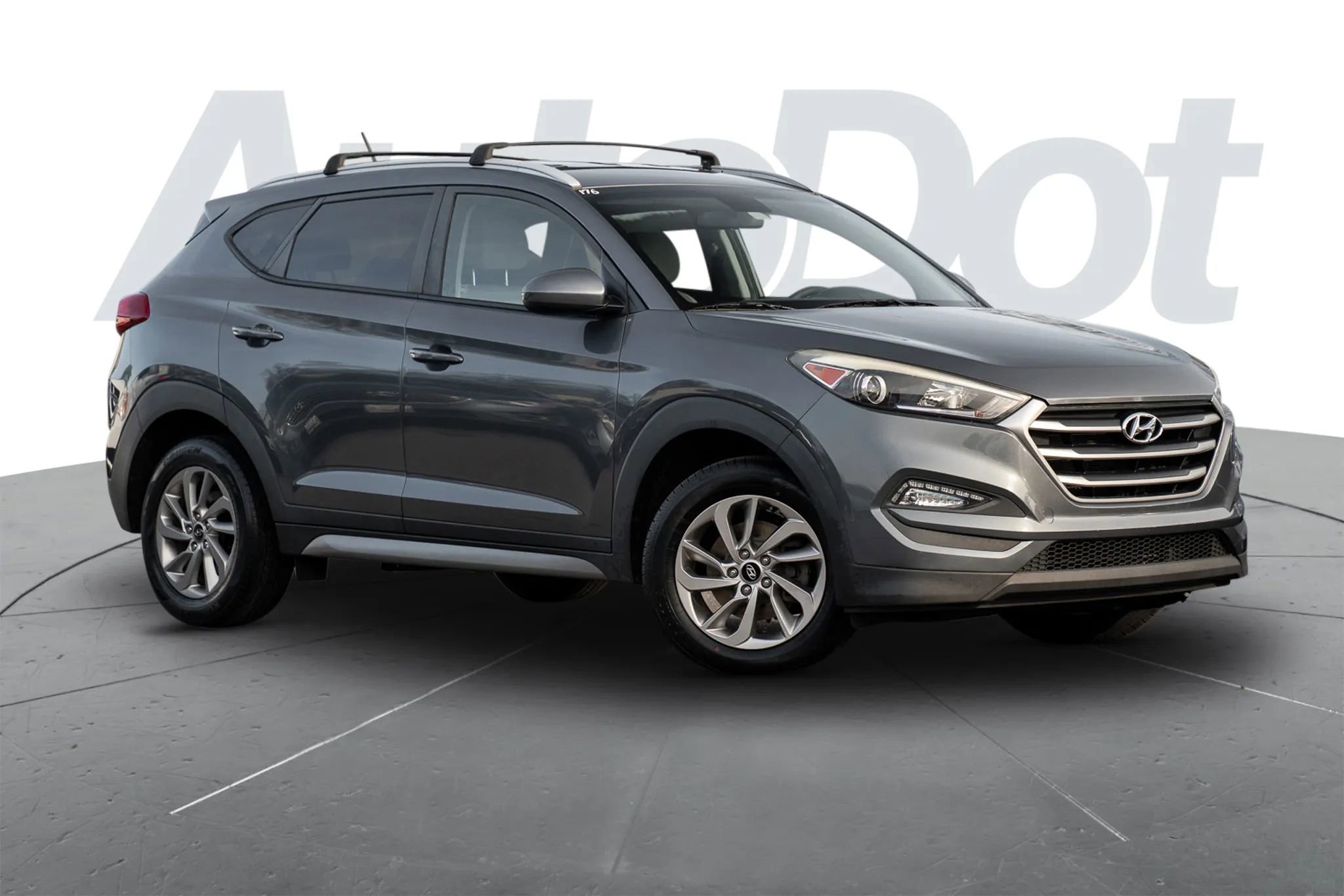 Used 2017 Hyundai Tucson SE AWD/4WD image 1