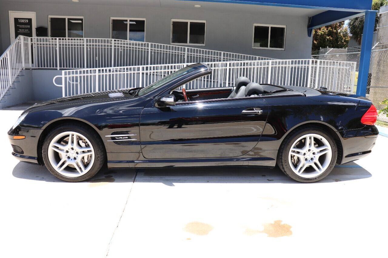 Used 2005 Mercedes-Benz SL 600 image 1