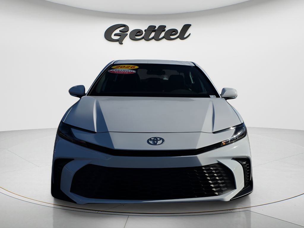 Used 2026 Toyota Camry SE FWD image 2
